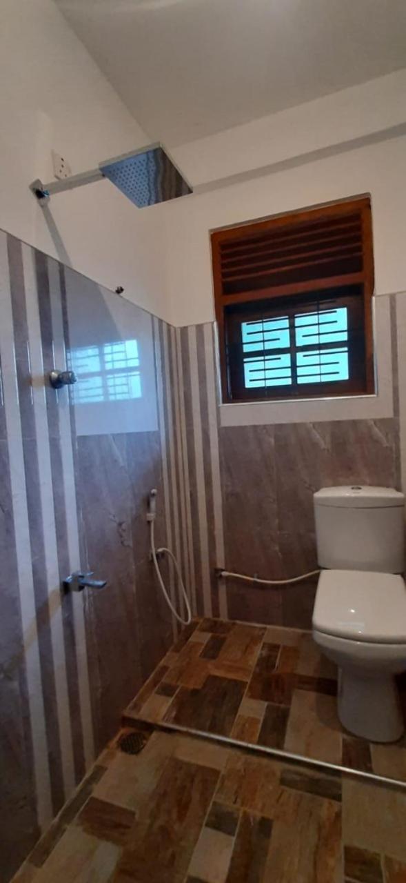 Silverline Guest House أنرادابورام المظهر الخارجي الصورة