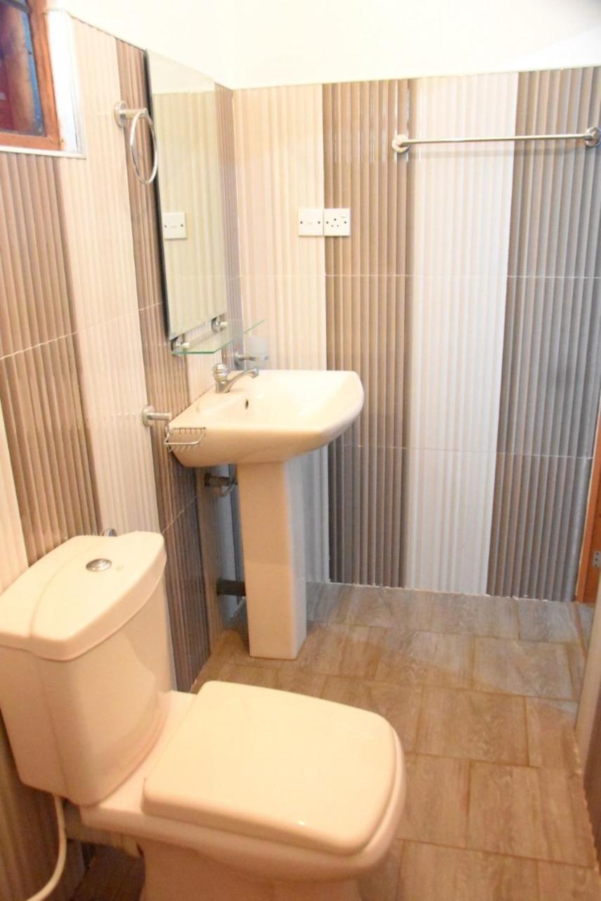Silverline Guest House أنرادابورام الغرفة الصورة